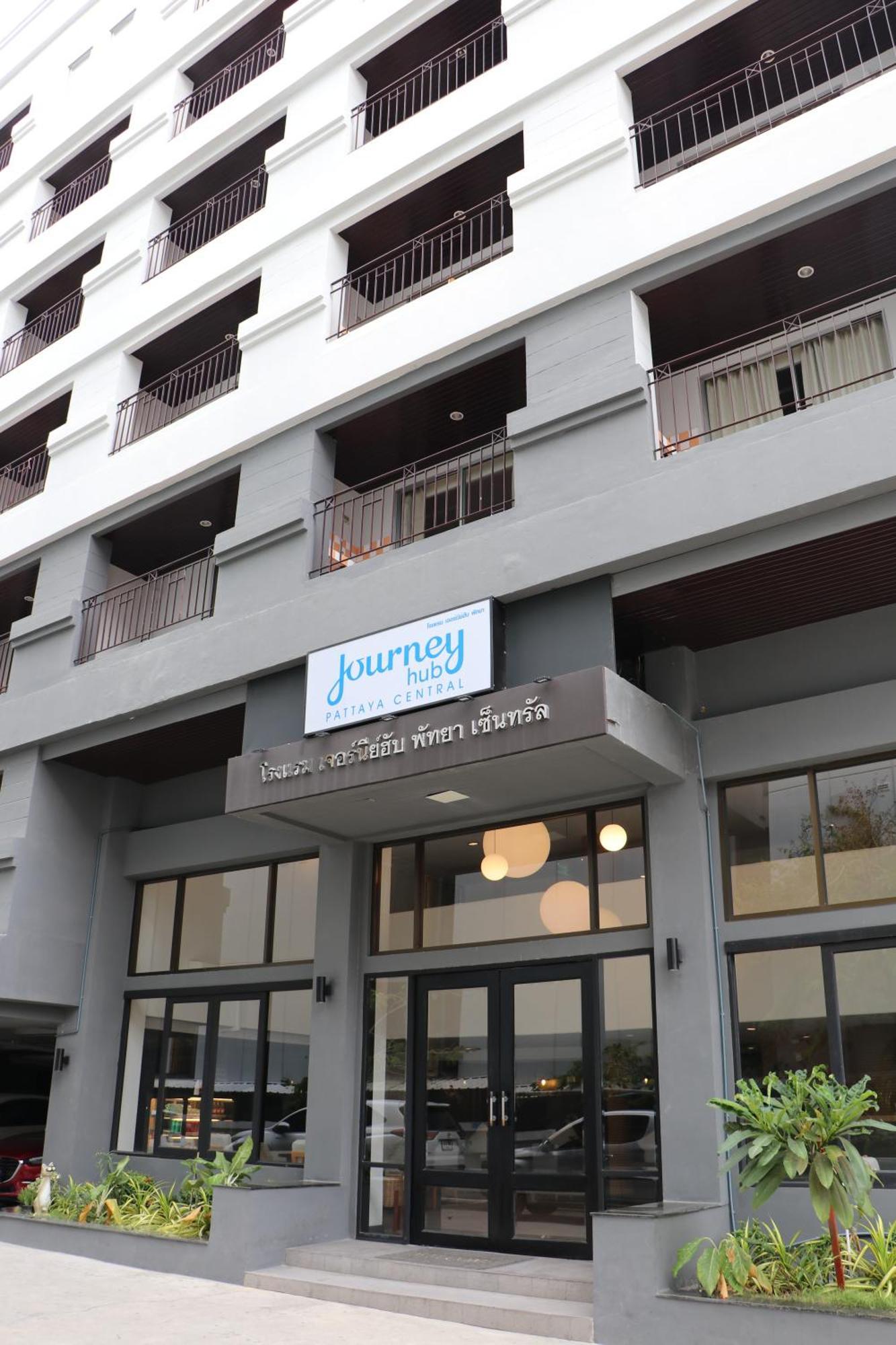 Journeyhub Pattaya Central Buitenkant foto